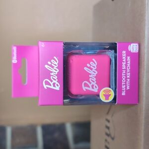 Barbie bluetooth speaker with keychain